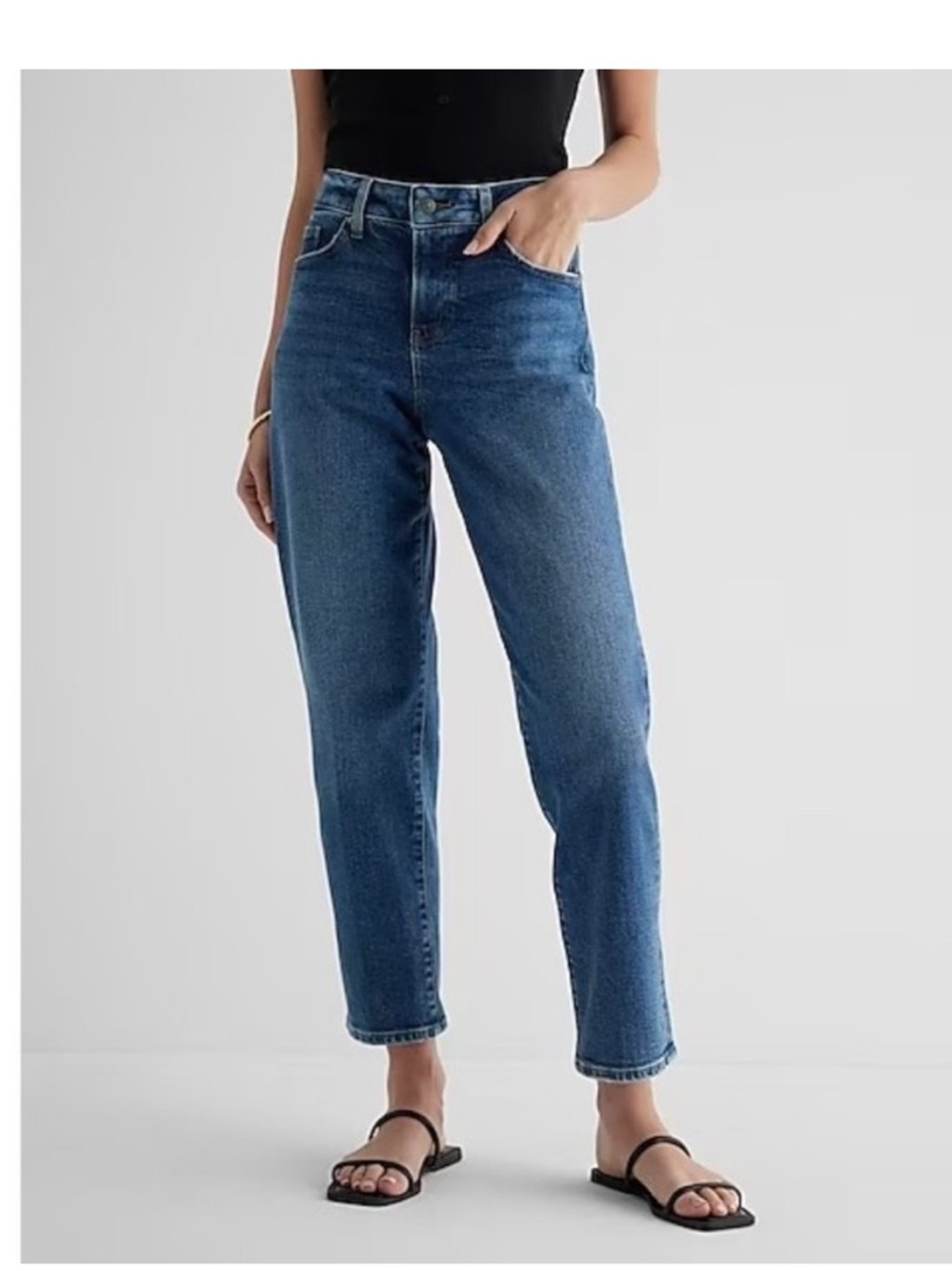 Express Boyfriend Jeans Womens Mid Rise Distressed Button Fly Relaxed Fit Size 4